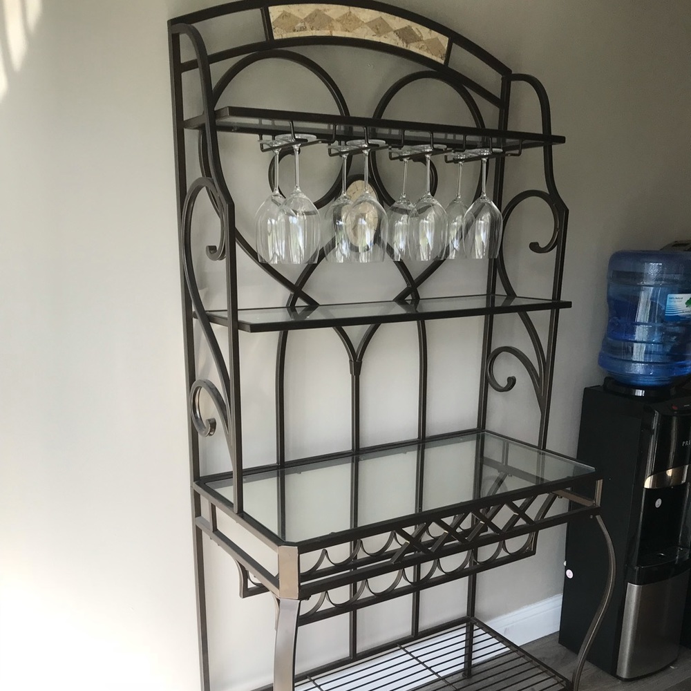 Glass Wine / Baker’s Rack